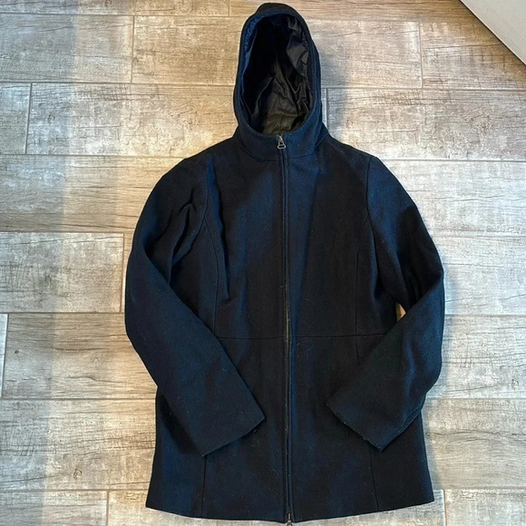 Old Navy Peacoat with lining and hood - Picture 1 of 3